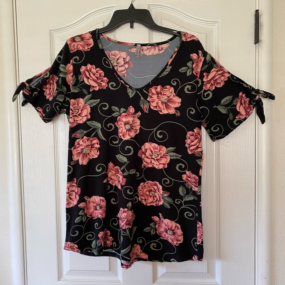 Pink & Black Floral Top